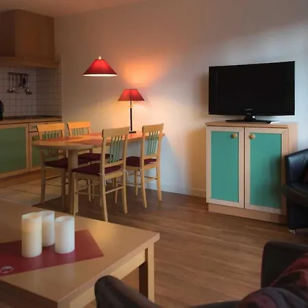 Appartementanlage Granitz 45 غورين